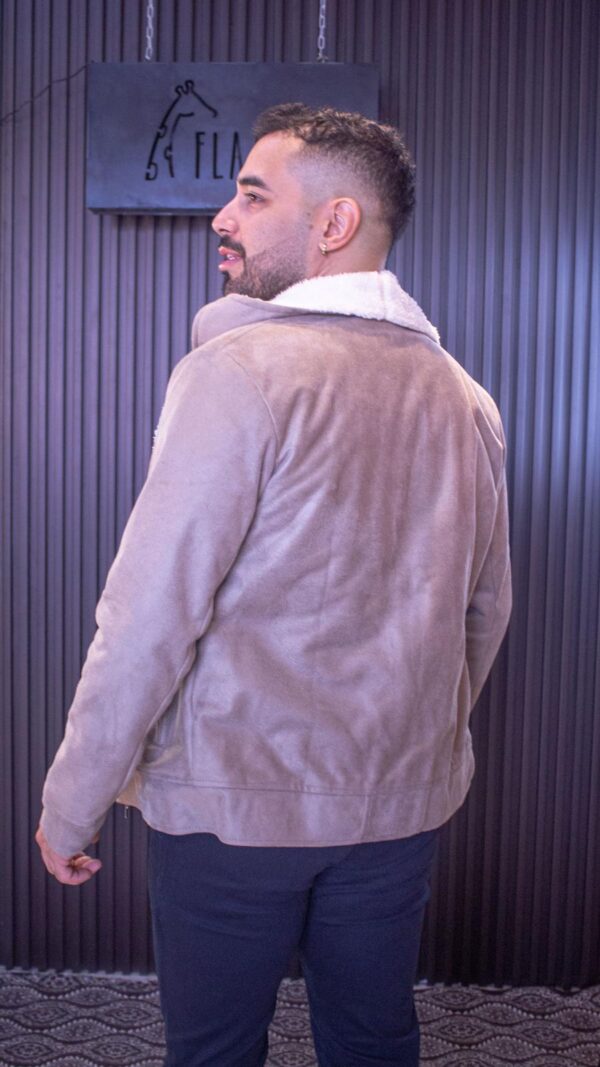 Chaqueta ovejera gamuza gris claro